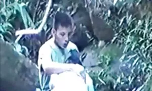 Äiti ja tytär päättivät pitää hauskaa. peppuseksi video