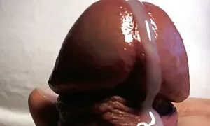 Äiti herättää pojan viivi pumpanen porno kielen kanssa