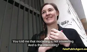 Näytä M M M MHM rahaa pikapperami suomalainen sex video